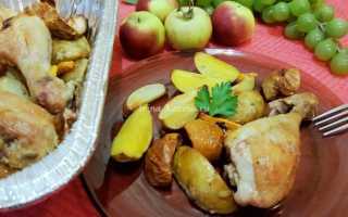 Как вкусно приготовить курицу с яблоками в духовке?