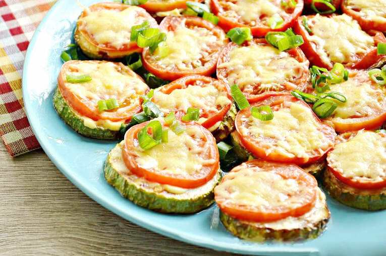 Фаршированные кабачки «Сырные»